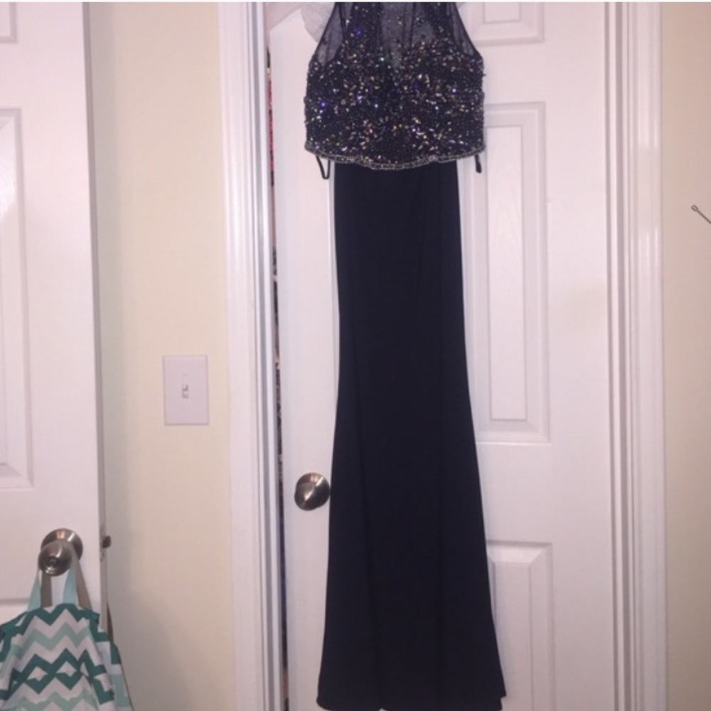 Prom Dress - Picture 3 of 4
